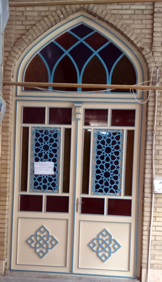 طرحی برای درب دولنگه